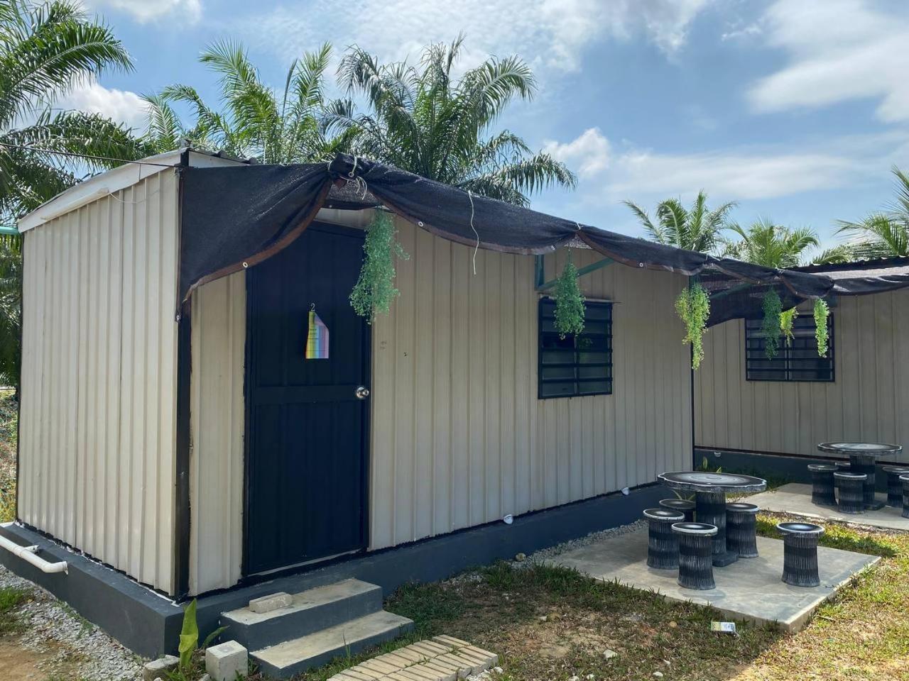 Yn Cabin Tanjung Karang Exterior photo